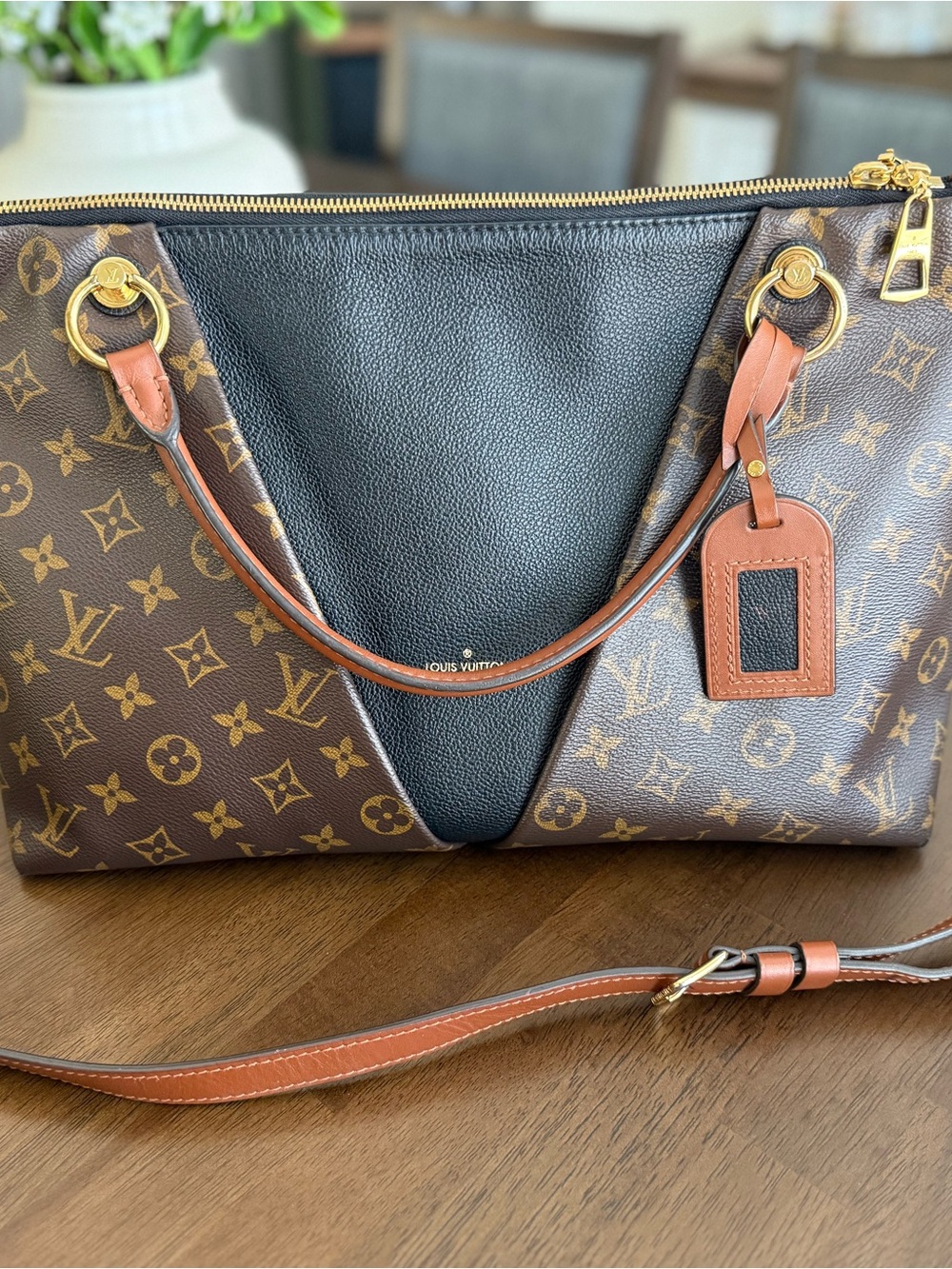 Louis Vuitton Monogram & Black Leather Shoulder V Tote MM